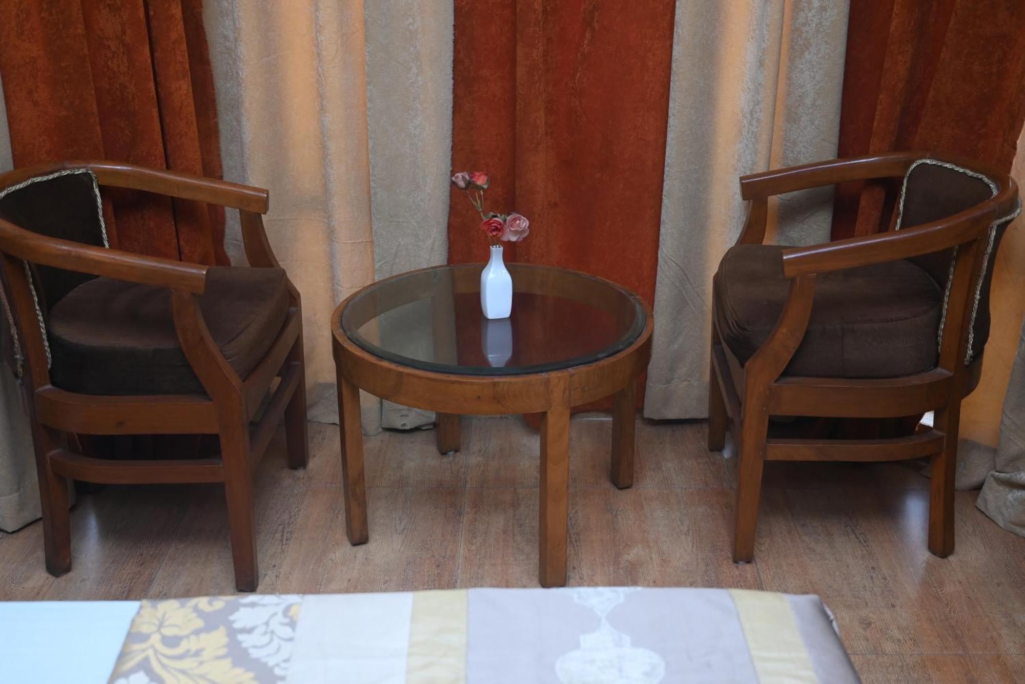 Hotel Surya Plaza Kotdwāra 外观 照片