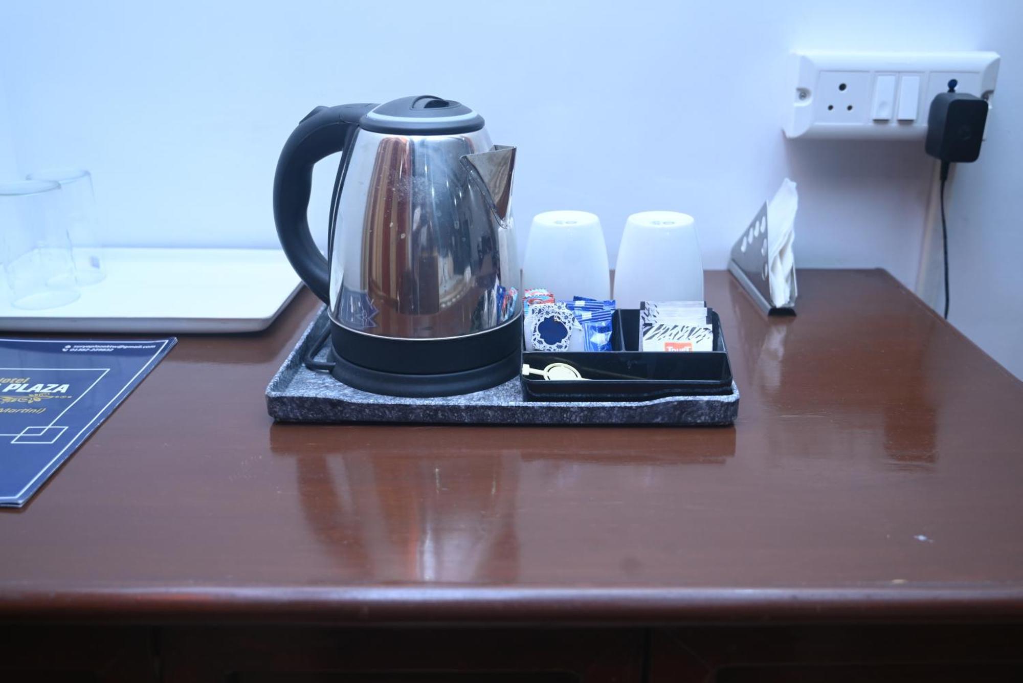 Hotel Surya Plaza Kotdwāra 外观 照片